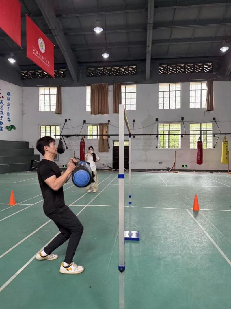 鲸鱼体育安全通道图片